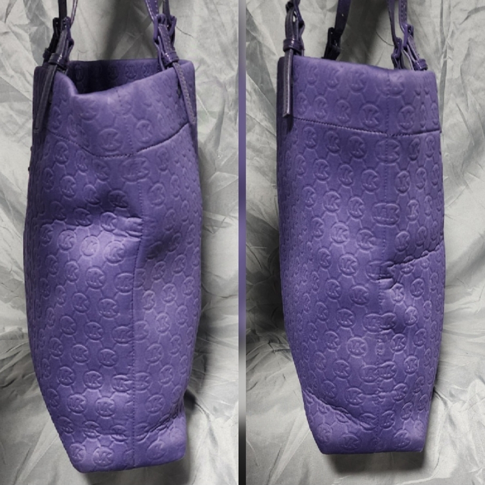 Michael Kors Signature Logo Embossed Neoprene Large Purple Tote Shoulderbag - Picture 5 of 8
